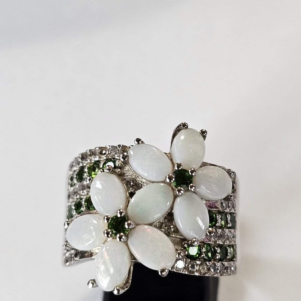 Genuine Australian Opal & Green Tsavorite Garnets in Solid Sterling Silver! ✨️